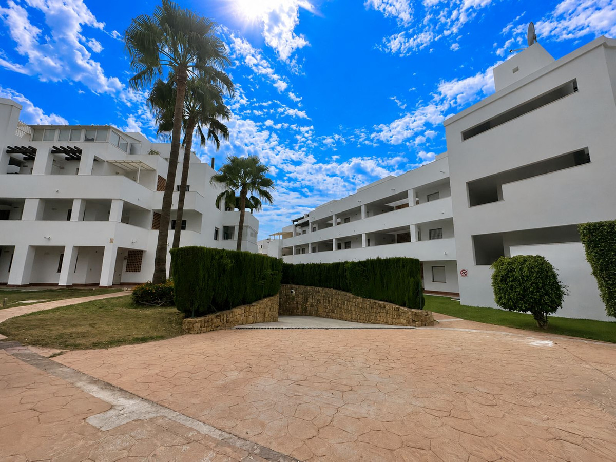 2 Bed Apartment for sale in Riviera Del Sol Costa Del Sol, Málaga, Spain