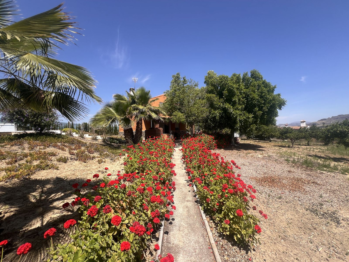 Se vende Finca - Cortijo de 2 dormitorios en Costa Del Sol, Málaga, España