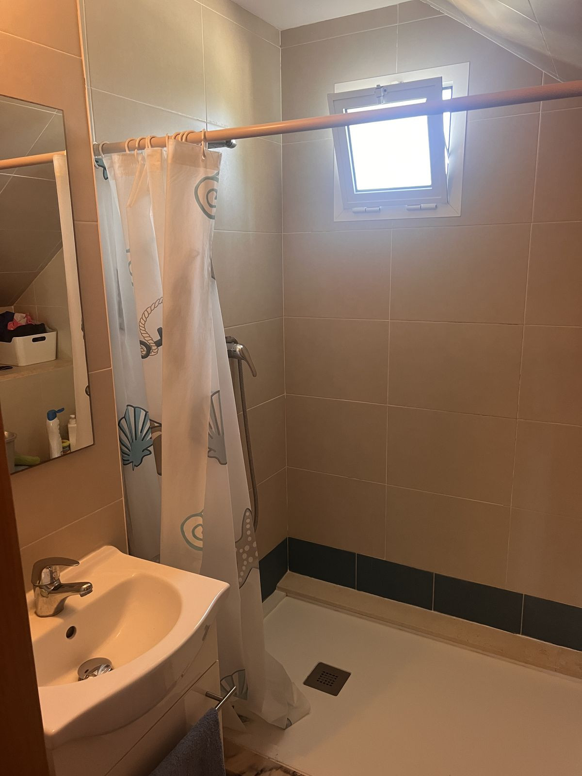Se vende Finca - Cortijo de 2 dormitorios en Costa Del Sol, Málaga, España