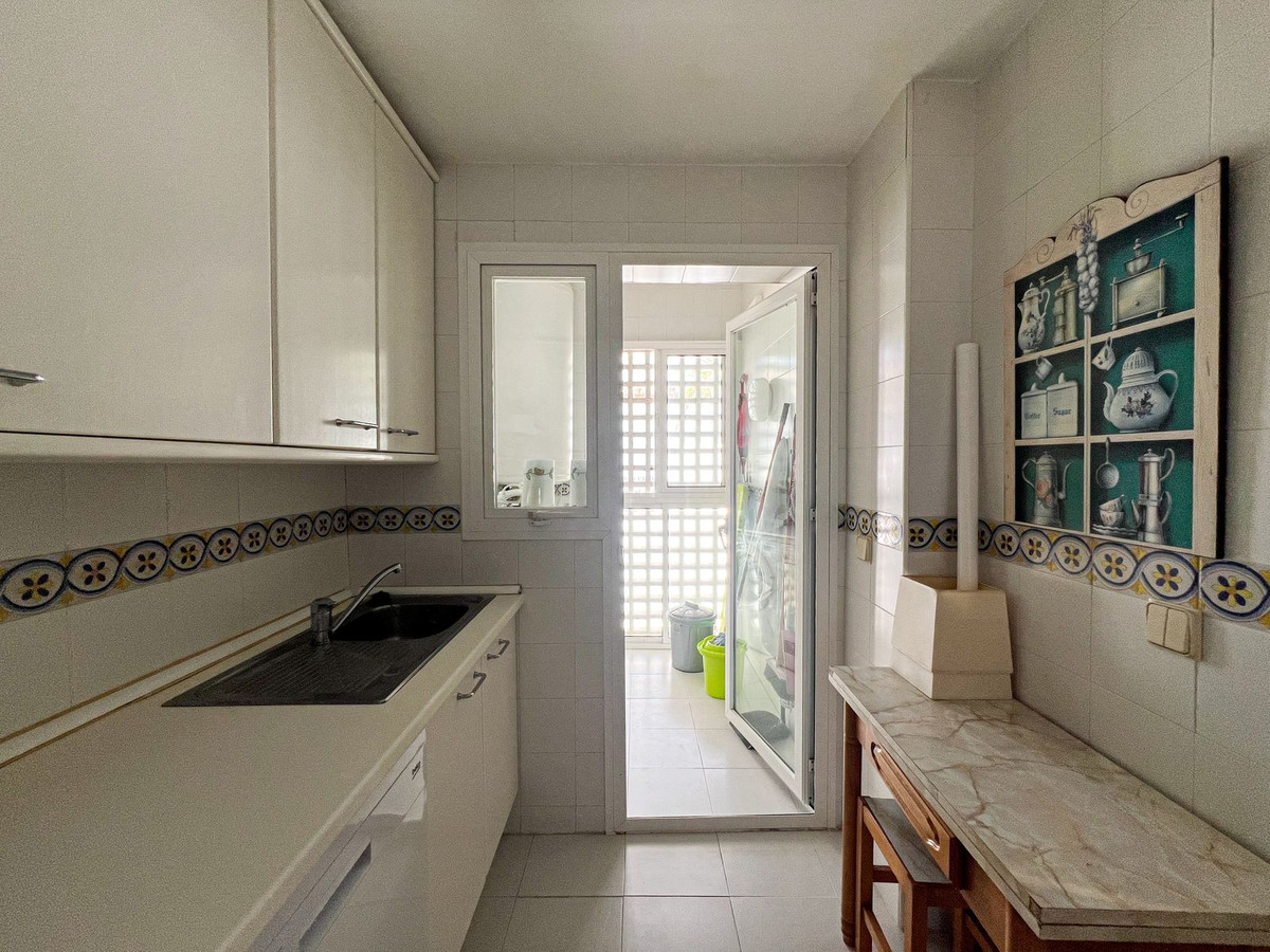 4 Bed Apartment for sale in Costalita Costa Del Sol, Málaga, Spain