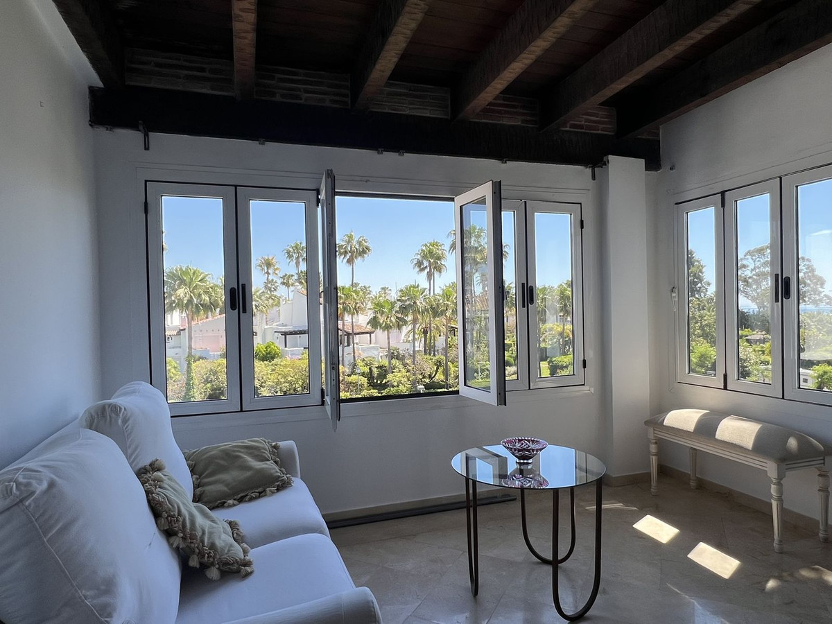 4 Bed Apartment for sale in Costalita Costa Del Sol, Málaga, Spain