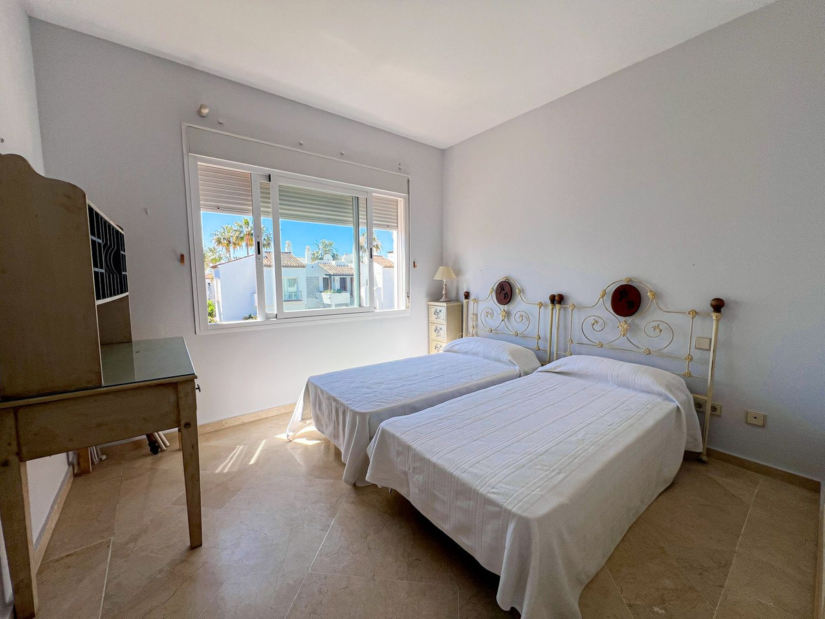 4 Bed Apartment for sale in Costalita Costa Del Sol, Málaga, Spain