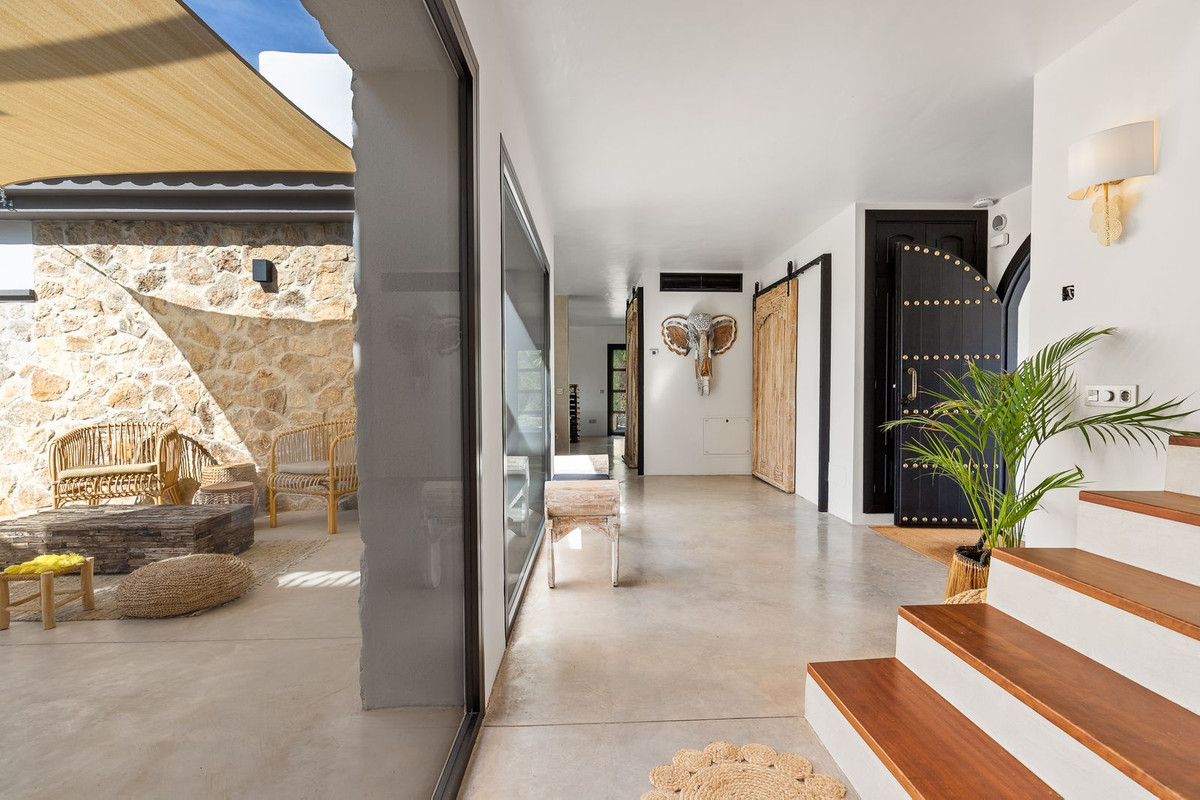 5 Bed Townhouse for sale in Alhaurín De La Torre Costa Del Sol, Málaga, Spain
