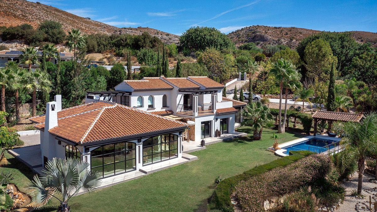 5 Bed Townhouse for sale in Alhaurín De La Torre Costa Del Sol, Málaga, Spain