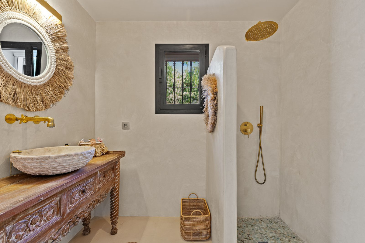 5 Bed Townhouse for sale in Alhaurín De La Torre Costa Del Sol, Málaga, Spain