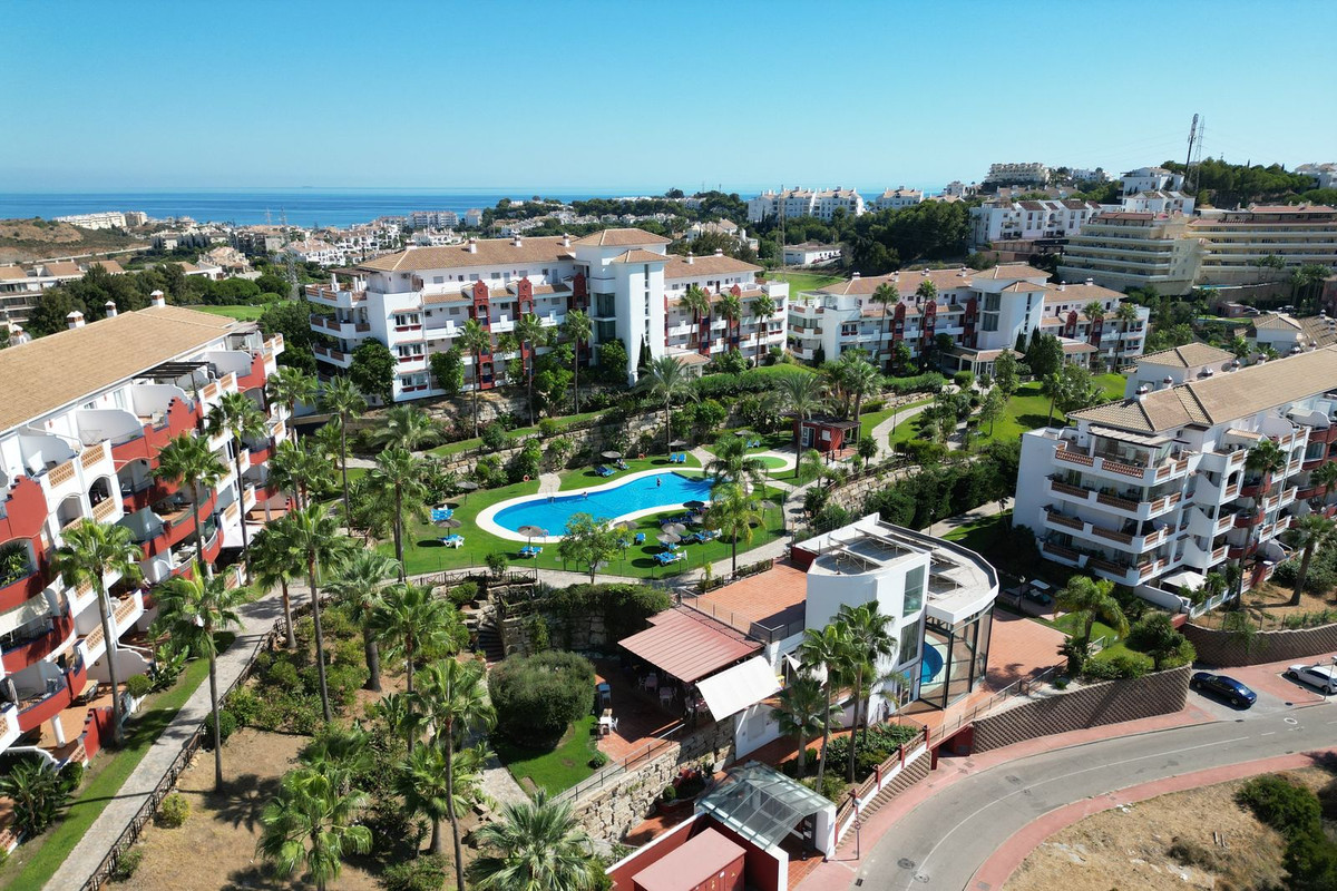2 Bed Apartment for sale in Riviera Del Sol Costa Del Sol, Málaga, Spain