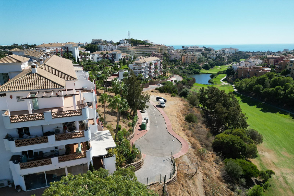 2 Bed Apartment for sale in Riviera Del Sol Costa Del Sol, Málaga, Spain