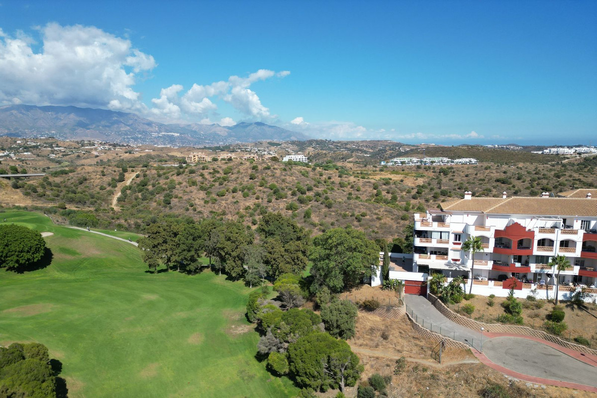 2 Bed Apartment for sale in Riviera Del Sol Costa Del Sol, Málaga, Spain