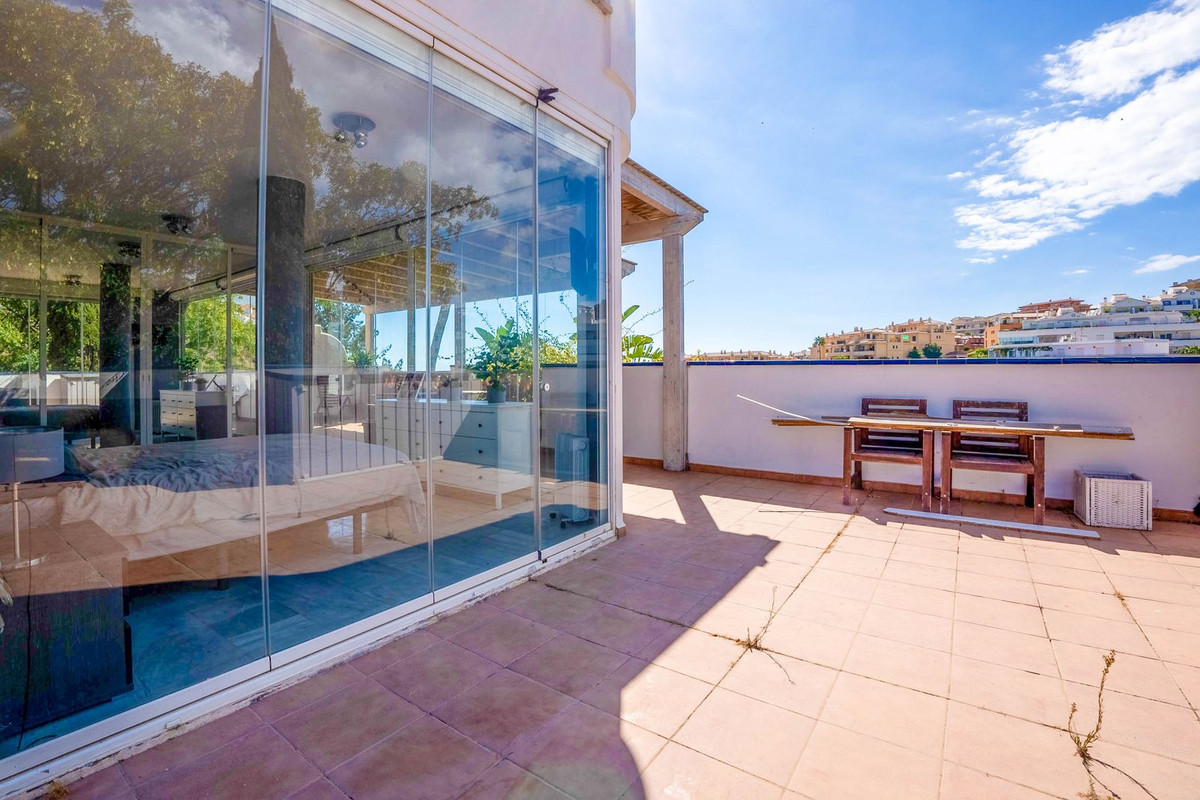 2 Bed Apartment for sale in Riviera Del Sol Costa Del Sol, Málaga, Spain