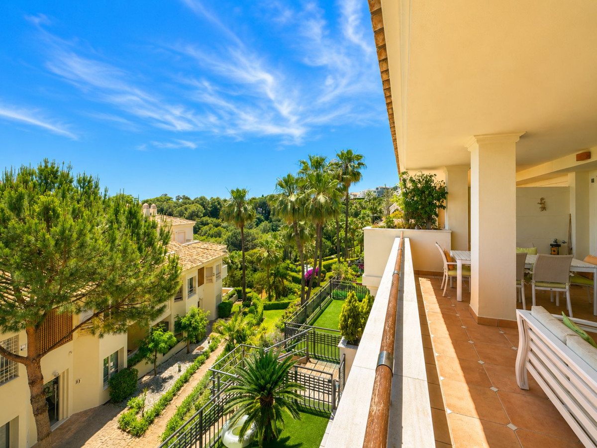 Se vende Apartamento Planta Media de 3 dormitorios en Costa Del Sol, Málaga, España
