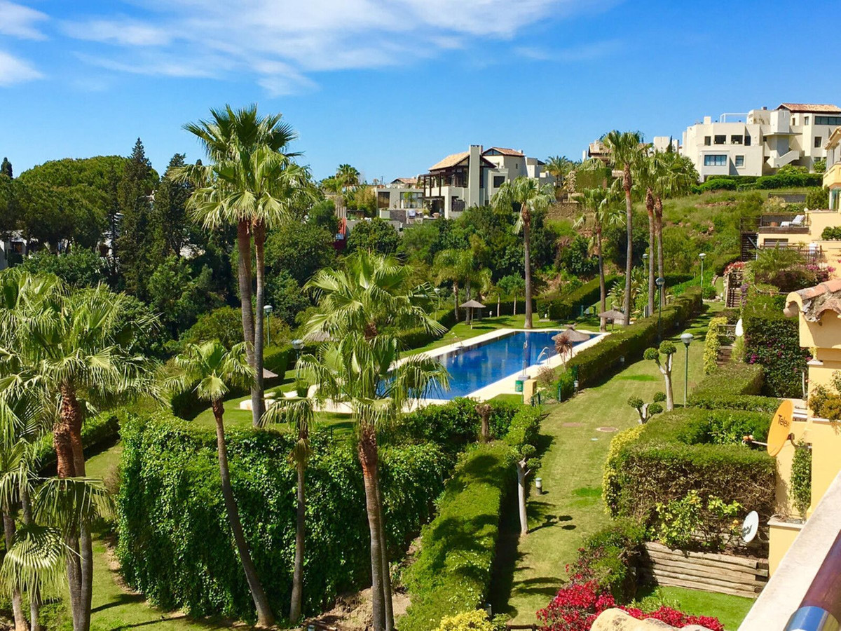 Se vende Apartamento Planta Media de 3 dormitorios en Costa Del Sol, Málaga, España