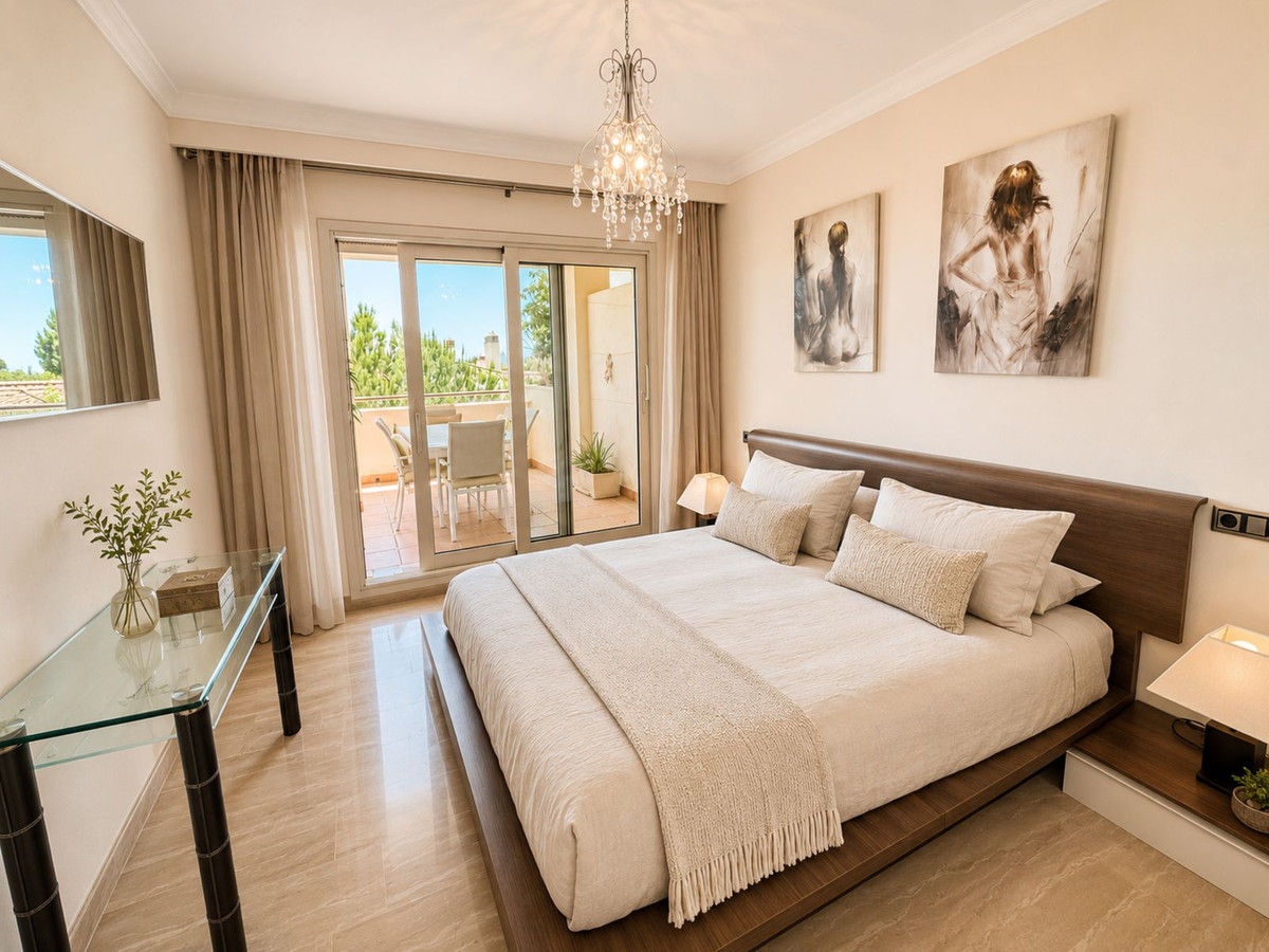 Se vende Apartamento Planta Media de 3 dormitorios en Costa Del Sol, Málaga, España