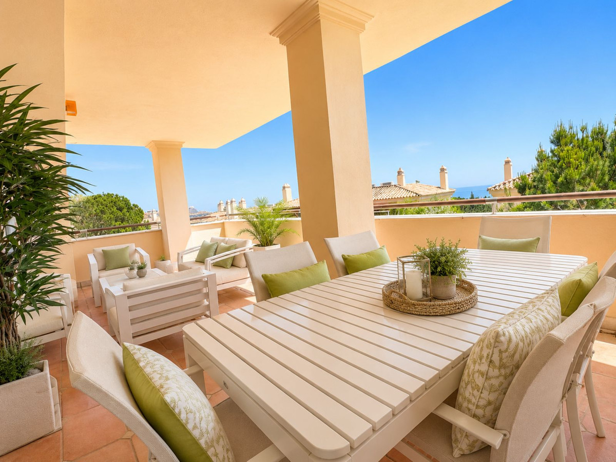 Se vende Apartamento Planta Media de 3 dormitorios en Costa Del Sol, Málaga, España