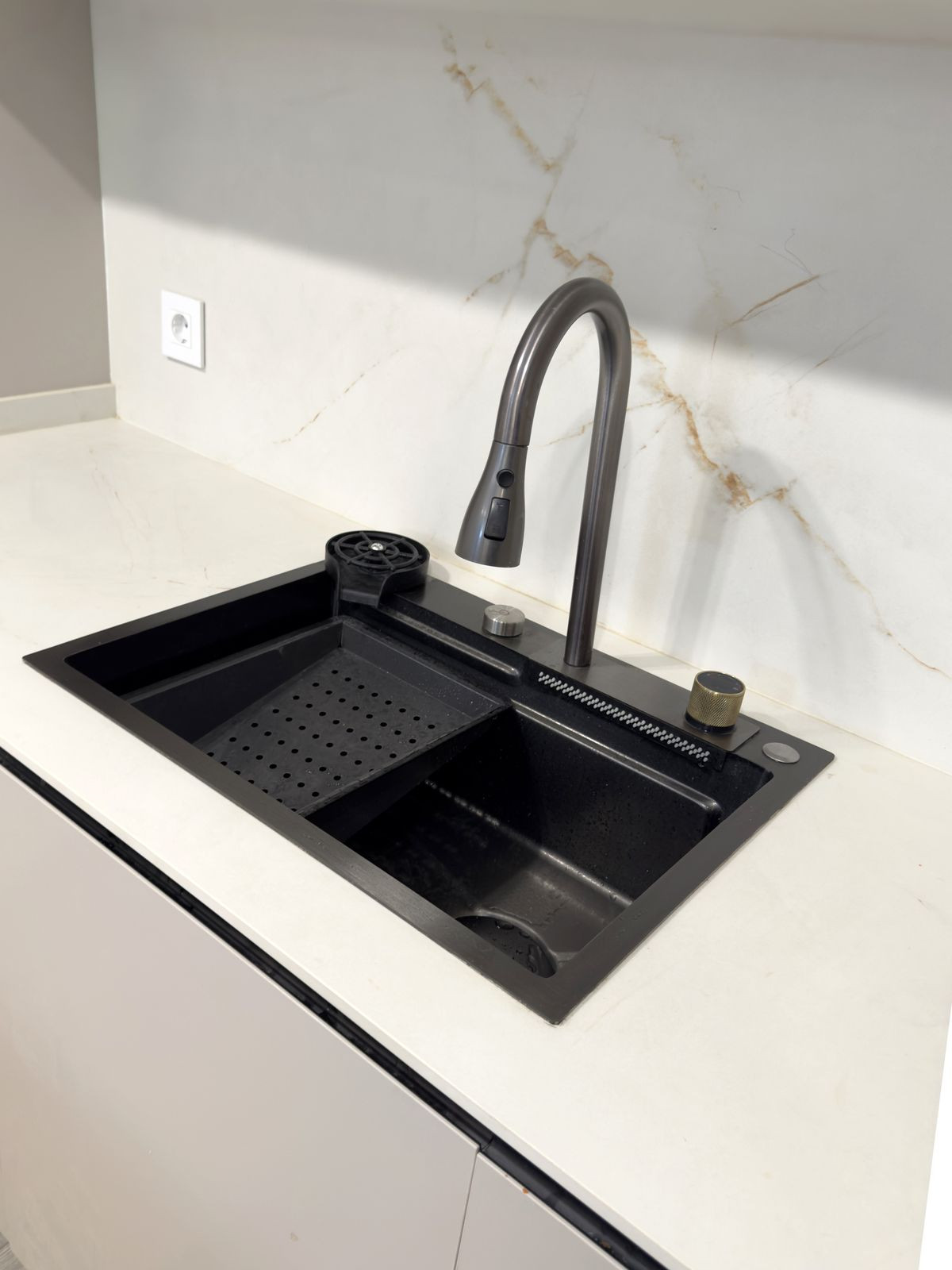 Se vende Apartamento Planta Media de 2 dormitorios en Costa Blanca, Alicante, España