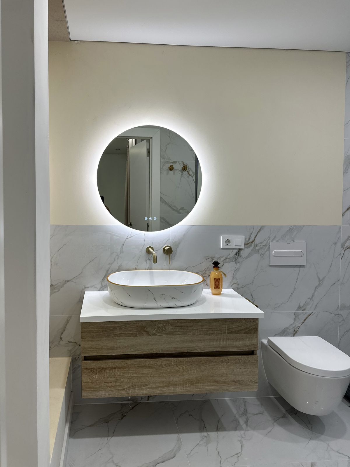 Se vende Apartamento Planta Media de 2 dormitorios en Costa Blanca, Alicante, España