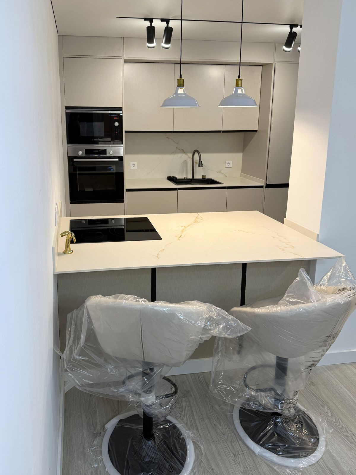 Se vende Apartamento Planta Media de 2 dormitorios en Costa Blanca, Alicante, España