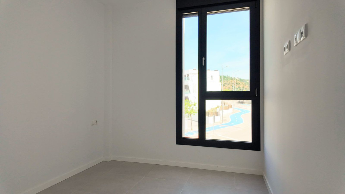 2 Bed Apartment for sale in Estepona Costa Del Sol, Málaga, Spain