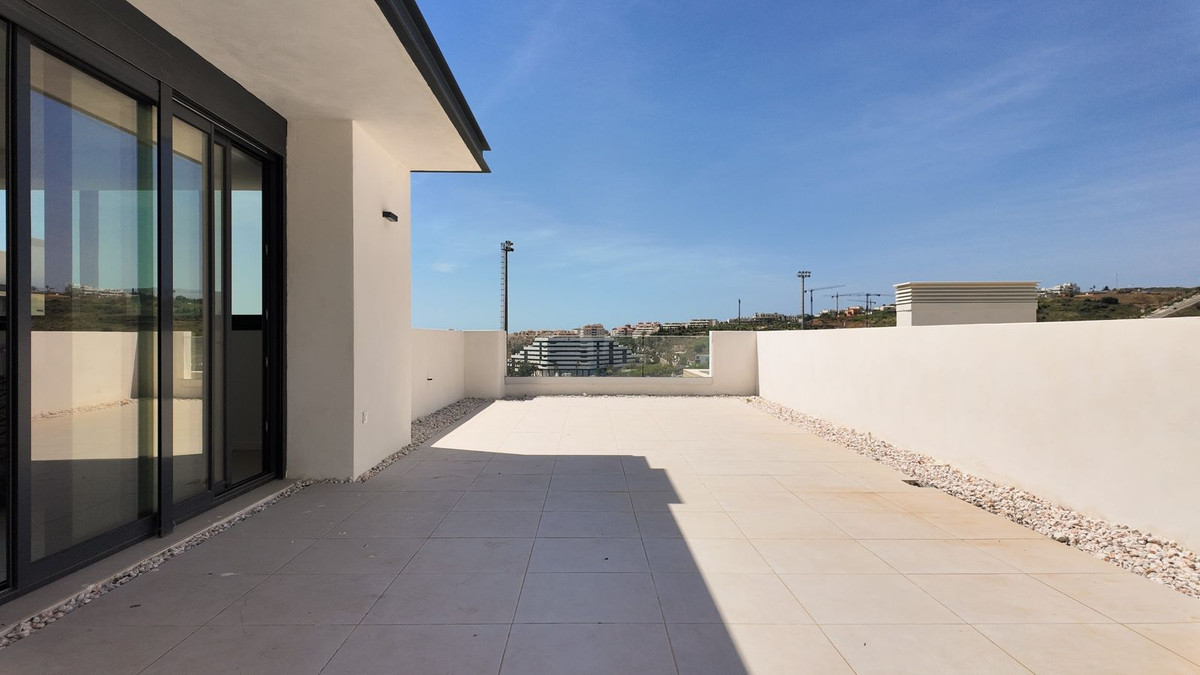 2 Bed Apartment for sale in Estepona Costa Del Sol, Málaga, Spain