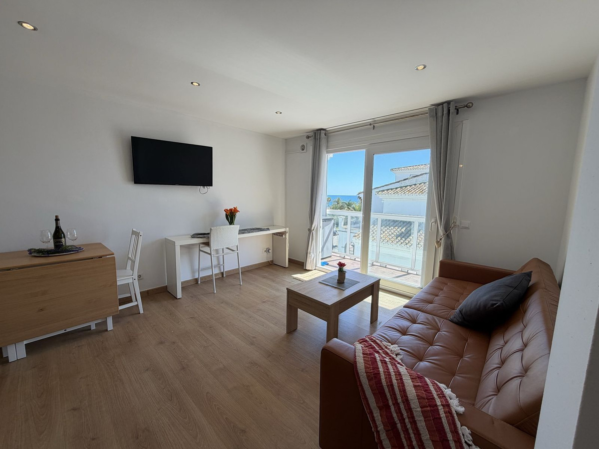 Se vende Apartamento en Planta Última de 1 dormitorios en Costa Del Sol, Málaga, España