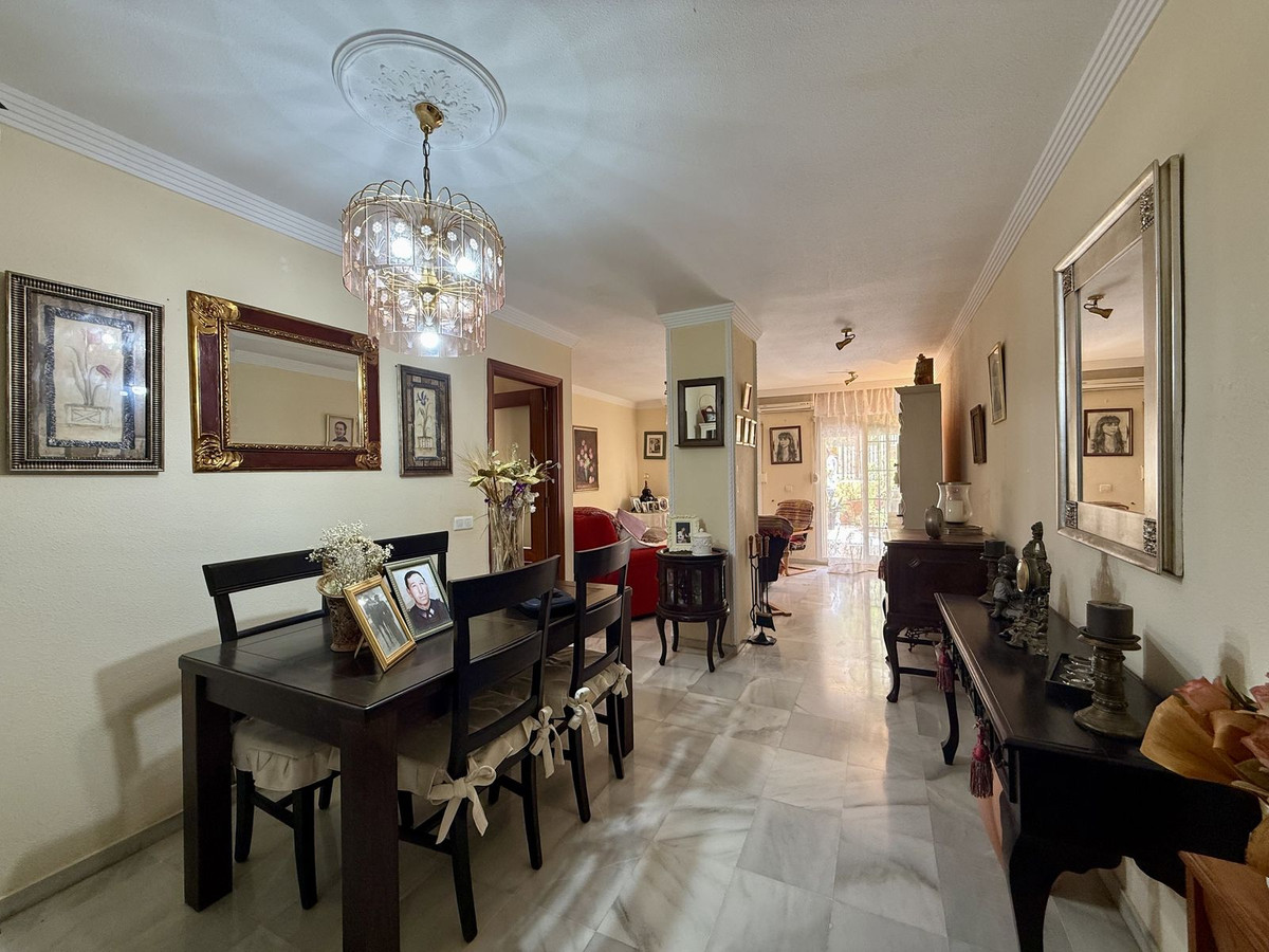 Se vende Apartamento Planta Baja de 3 dormitorios en Costa Del Sol, Málaga, España