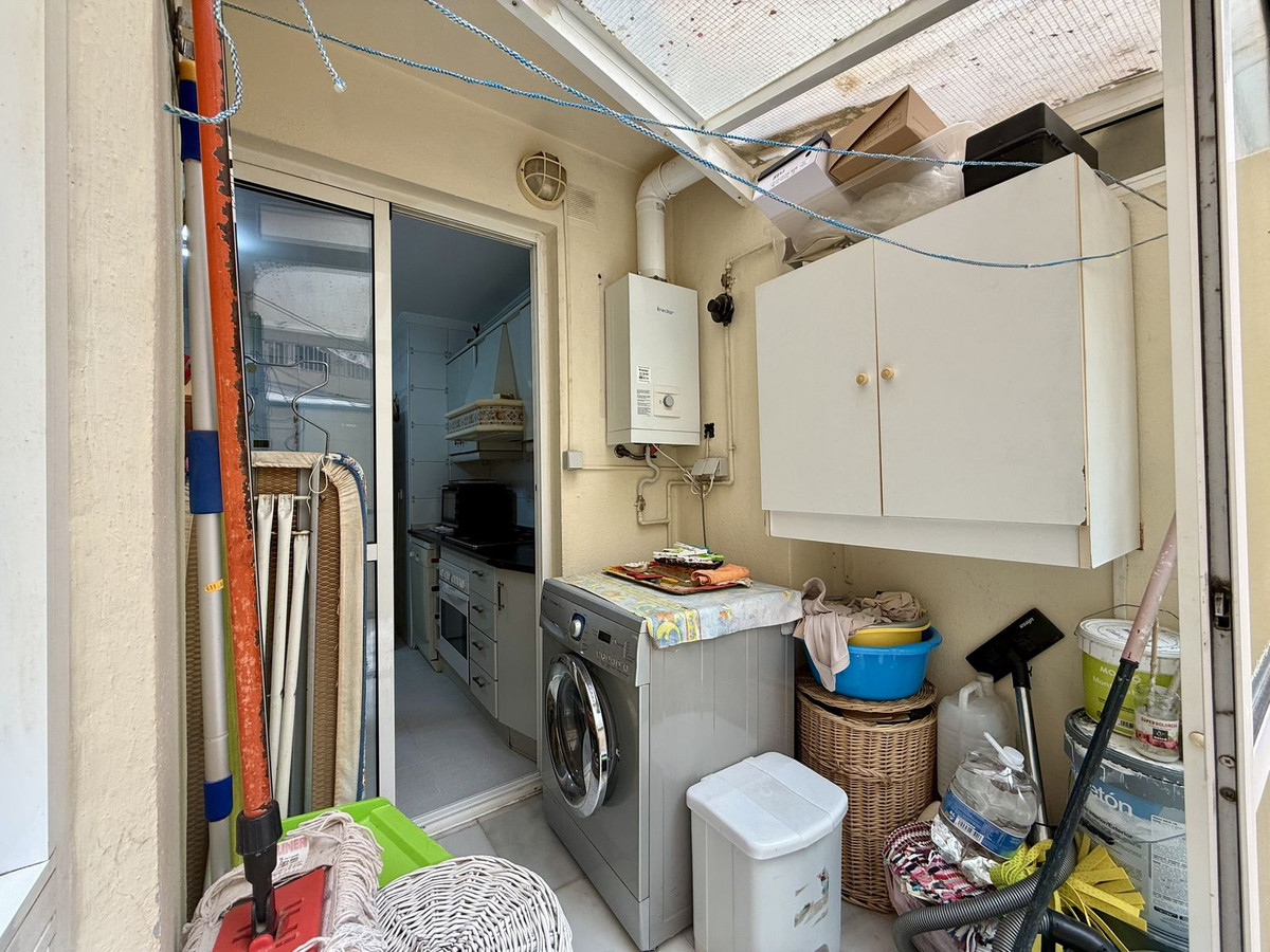 Se vende Apartamento Planta Baja de 3 dormitorios en Costa Del Sol, Málaga, España