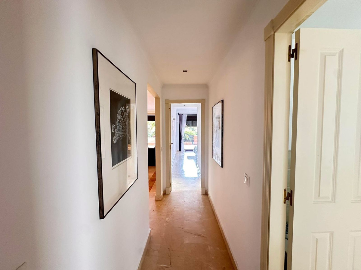 Se vende Apartamento Planta Baja de 2 dormitorios en Costa Del Sol, Málaga, España