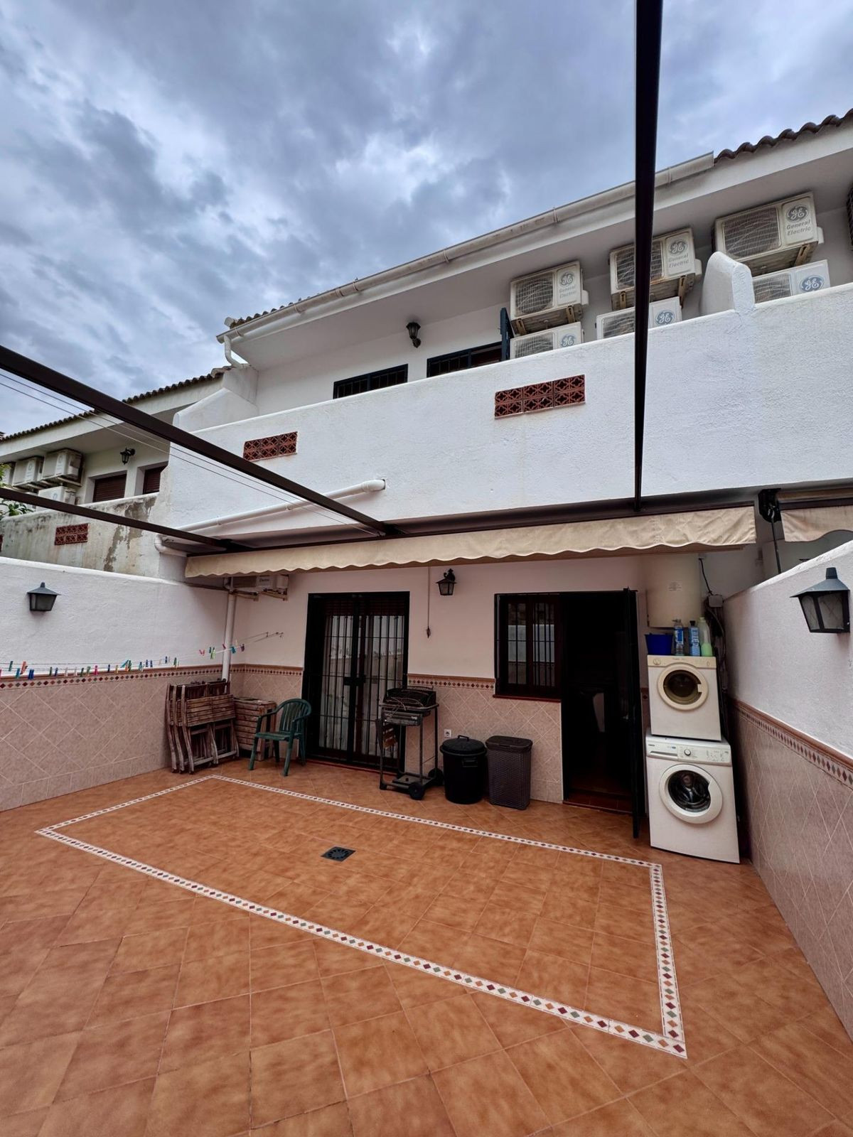 Se vende Pareada de 4 dormitorios en Costa Del Sol, Málaga, España