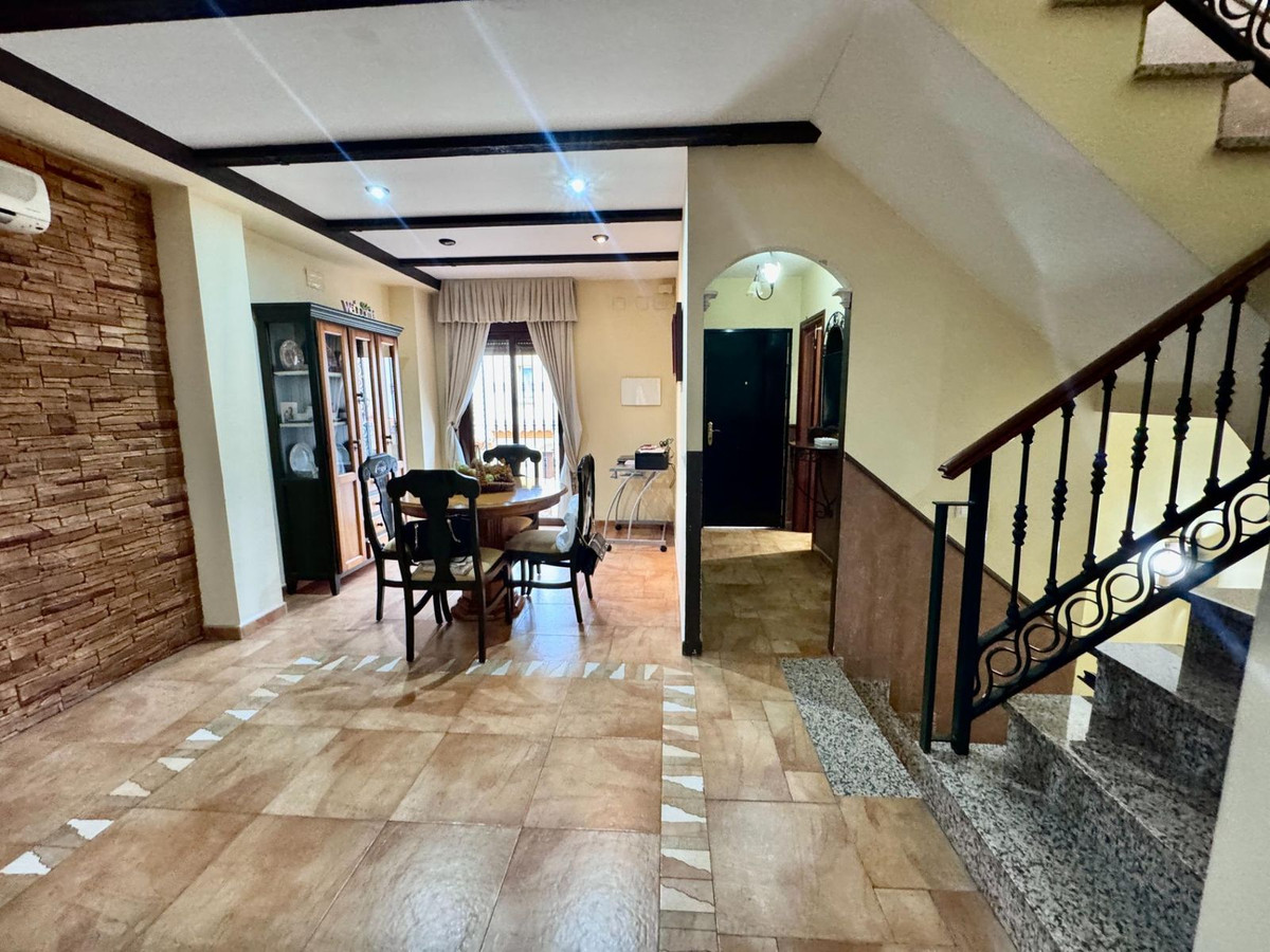 Se vende Pareada de 4 dormitorios en Costa Del Sol, Málaga, España