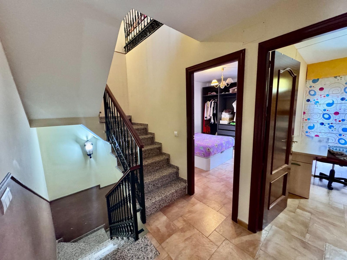 Se vende Pareada de 4 dormitorios en Costa Del Sol, Málaga, España