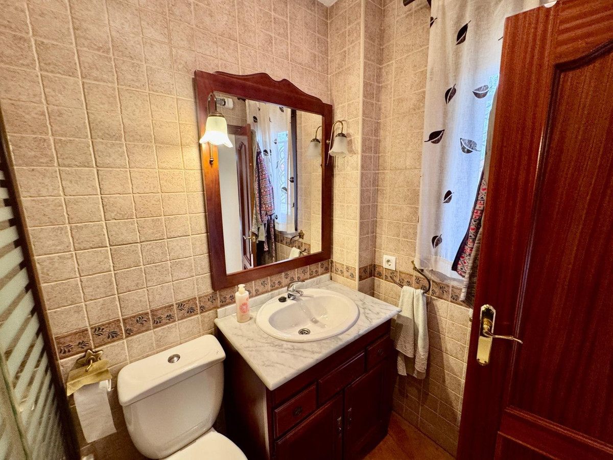 Se vende Pareada de 4 dormitorios en Costa Del Sol, Málaga, España
