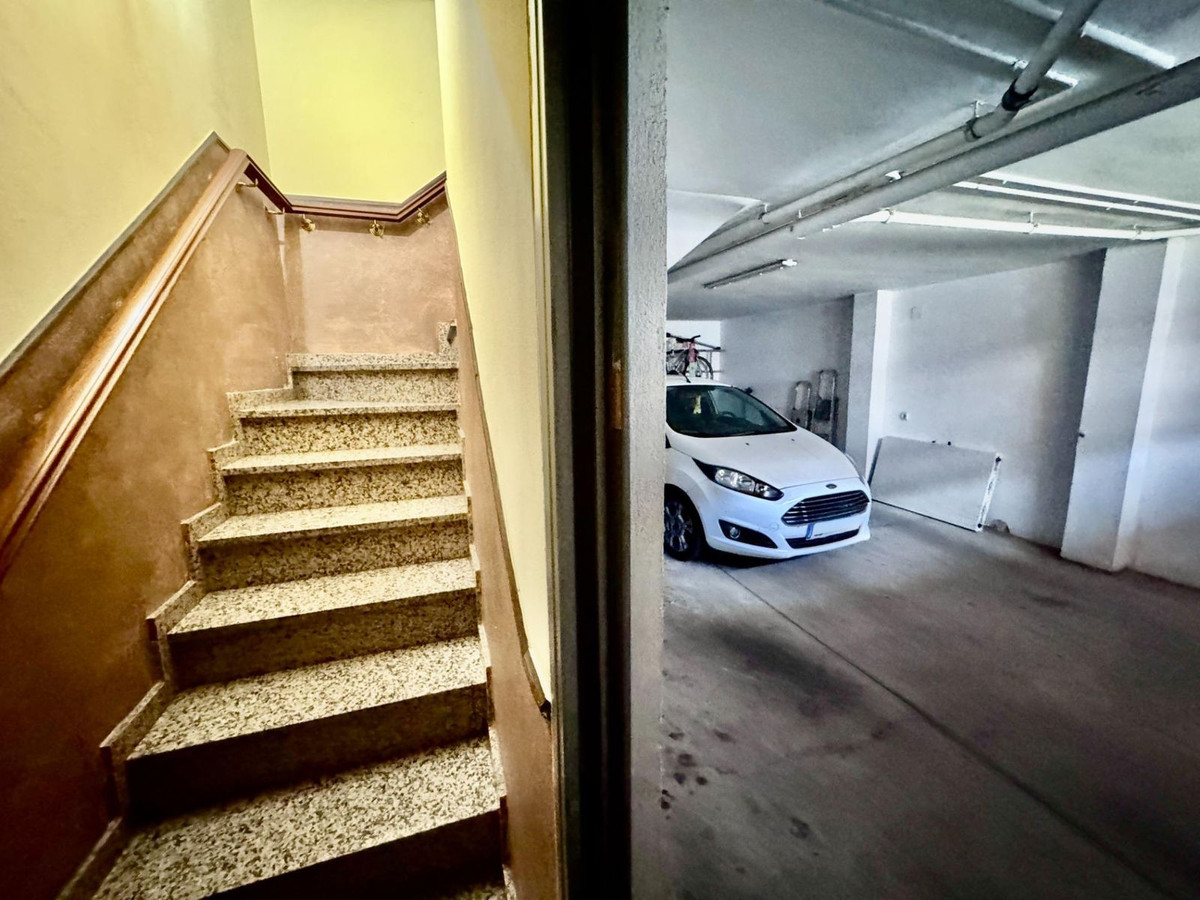 Se vende Pareada de 4 dormitorios en Costa Del Sol, Málaga, España