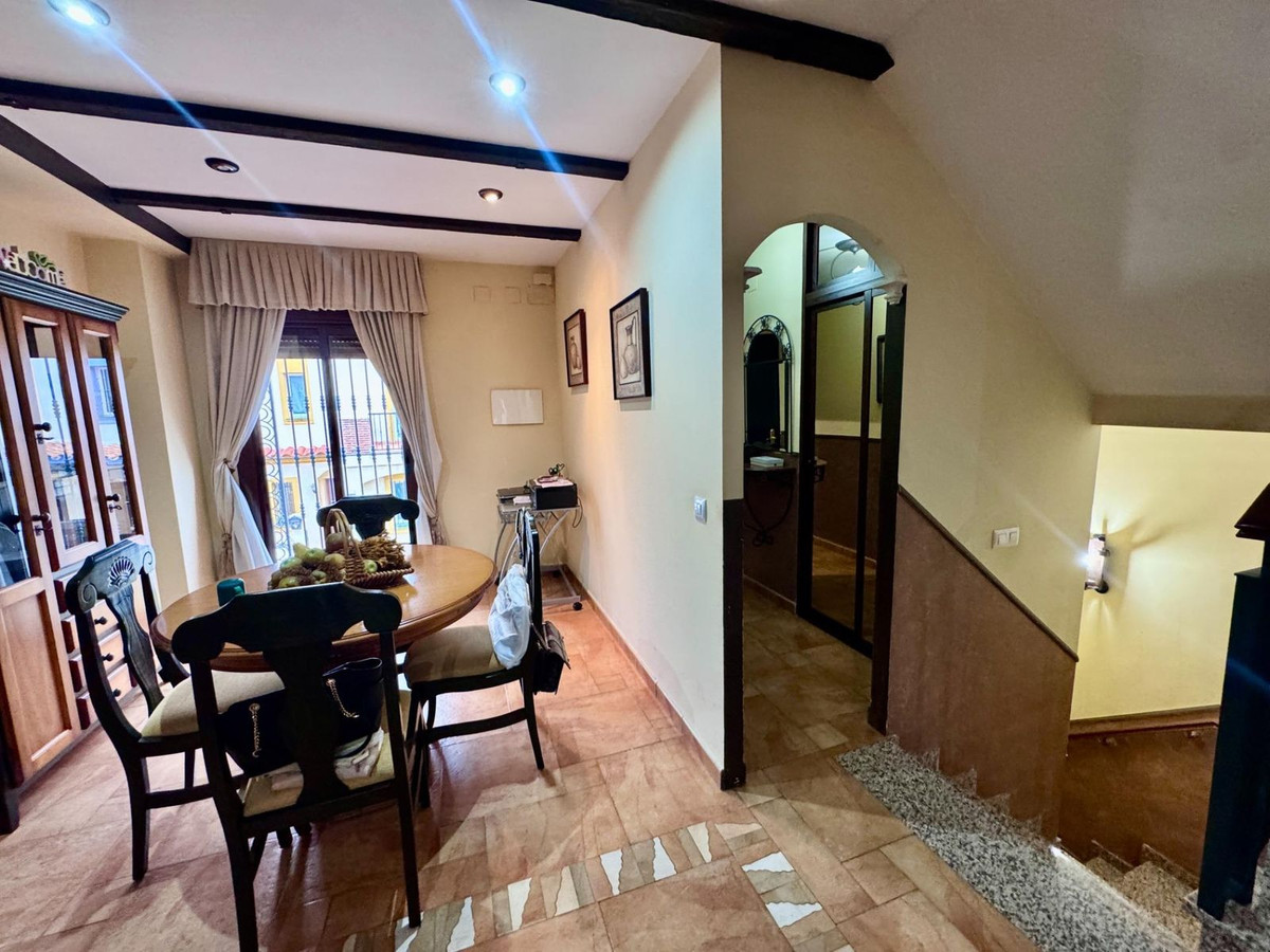 Se vende Pareada de 4 dormitorios en Costa Del Sol, Málaga, España
