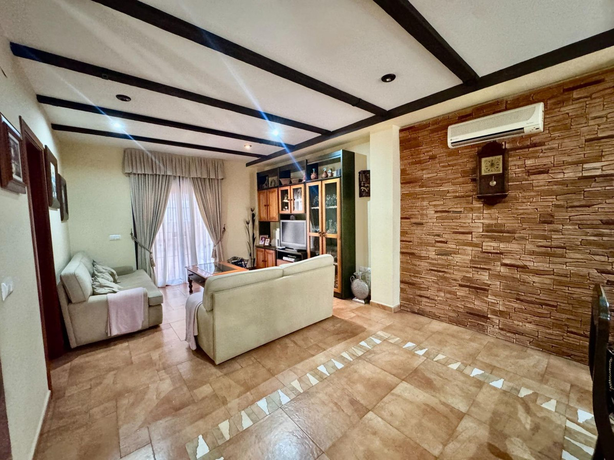 Se vende Pareada de 4 dormitorios en Costa Del Sol, Málaga, España