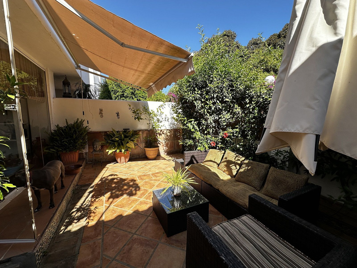 3 Bed Townhouse for sale in Nagüeles Costa Del Sol, Málaga, Spain