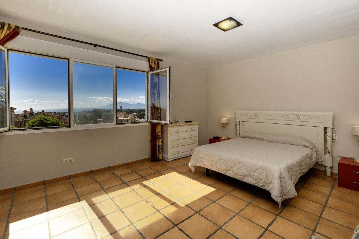 Se vende Villa - Chalet de 3 dormitorios en Costa Del Sol, Málaga, España