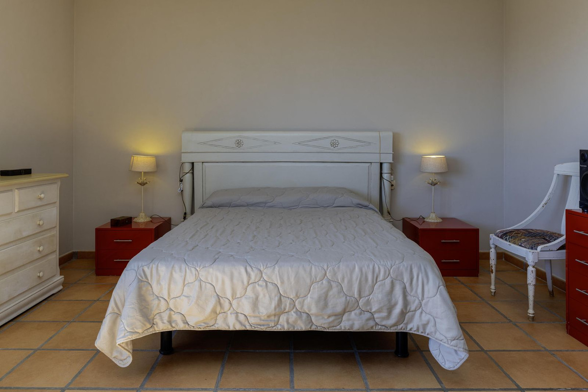 Se vende Villa - Chalet de 3 dormitorios en Costa Del Sol, Málaga, España