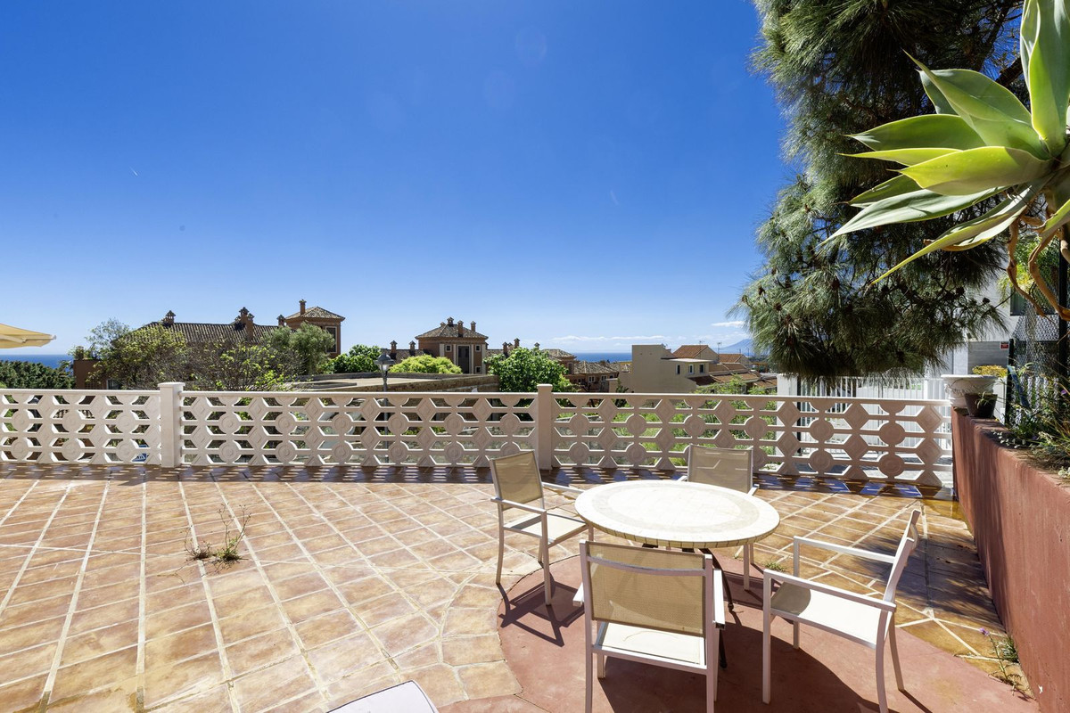 Se vende Villa - Chalet de 3 dormitorios en Costa Del Sol, Málaga, España