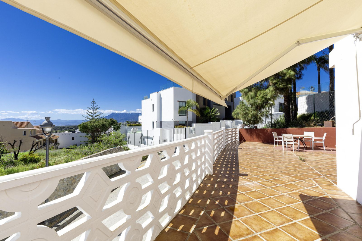 Se vende Villa - Chalet de 3 dormitorios en Costa Del Sol, Málaga, España