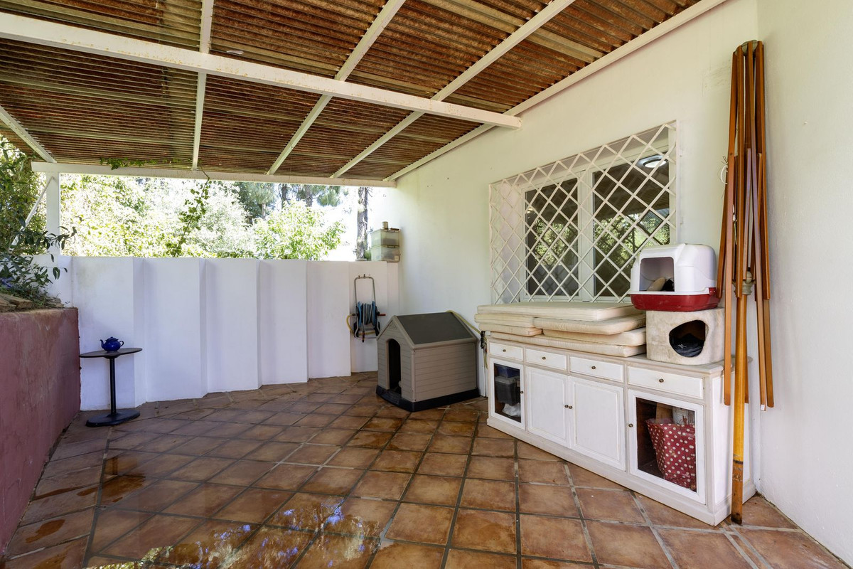 Se vende Villa - Chalet de 3 dormitorios en Costa Del Sol, Málaga, España