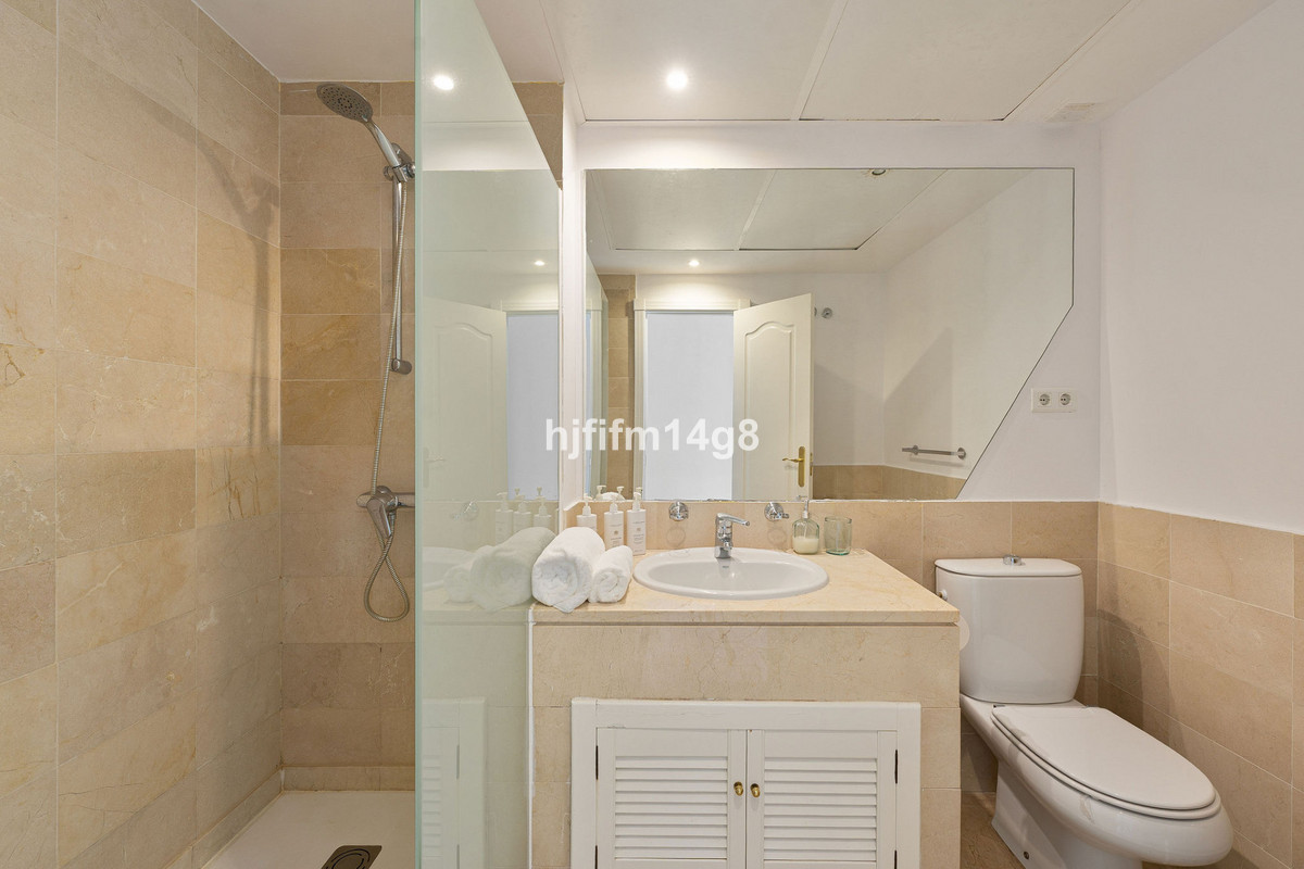 Se vende Adosada de 3 dormitorios en Costa Del Sol, Málaga, España