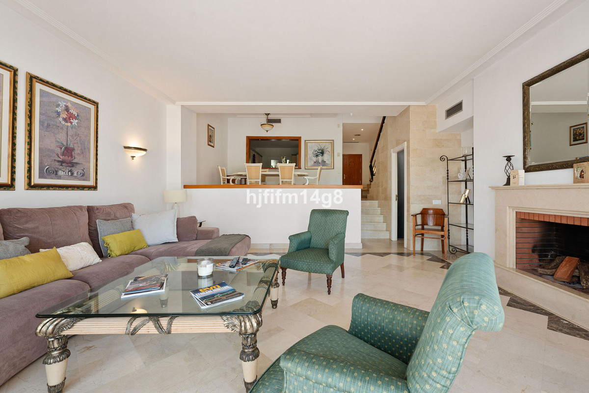 Se vende Adosada de 3 dormitorios en Costa Del Sol, Málaga, España