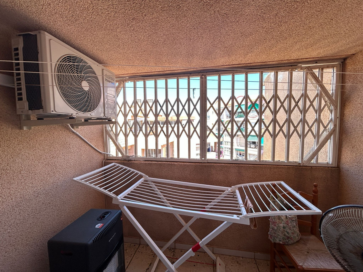 Se vende Apartamento en Planta Última de 1 dormitorios en Costa Blanca, Alicante, España
