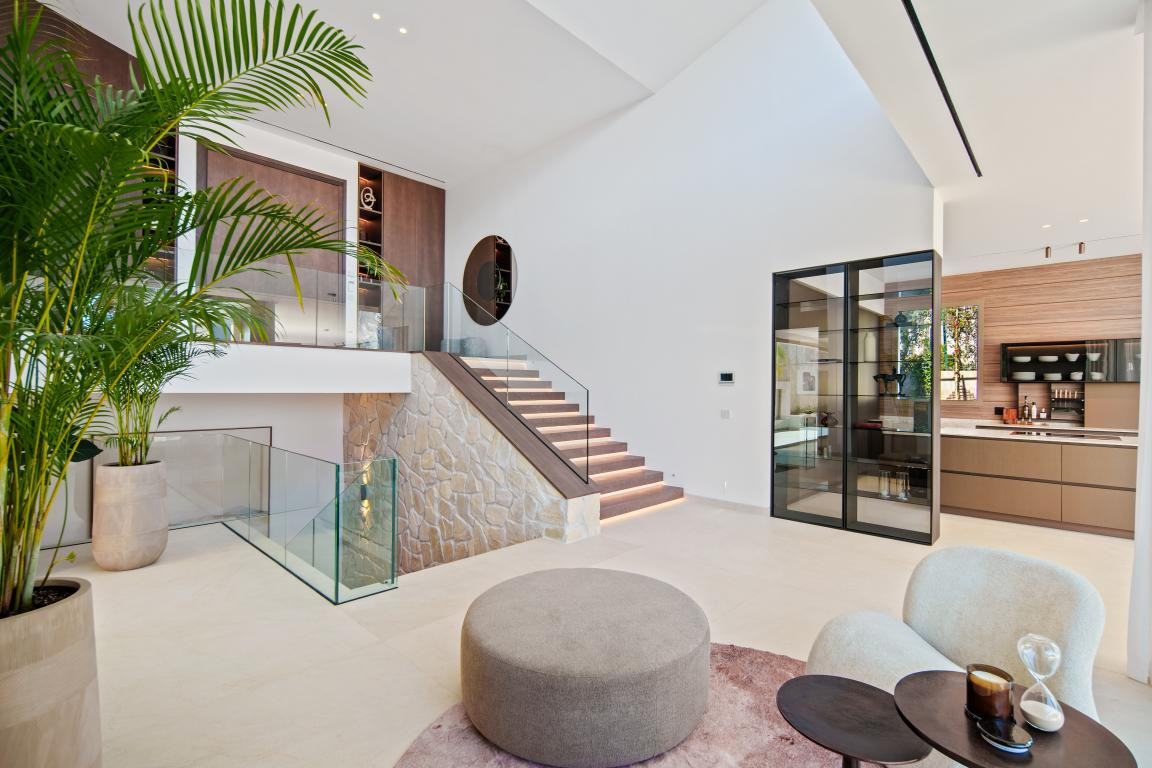 Se vende Villa - Chalet de 5 dormitorios en Costa Del Sol, Málaga, España