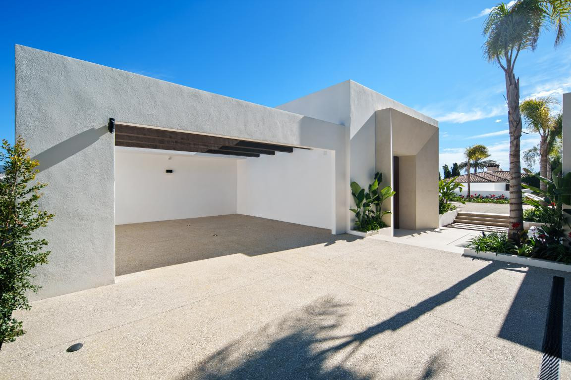Se vende Villa - Chalet de 5 dormitorios en Costa Del Sol, Málaga, España