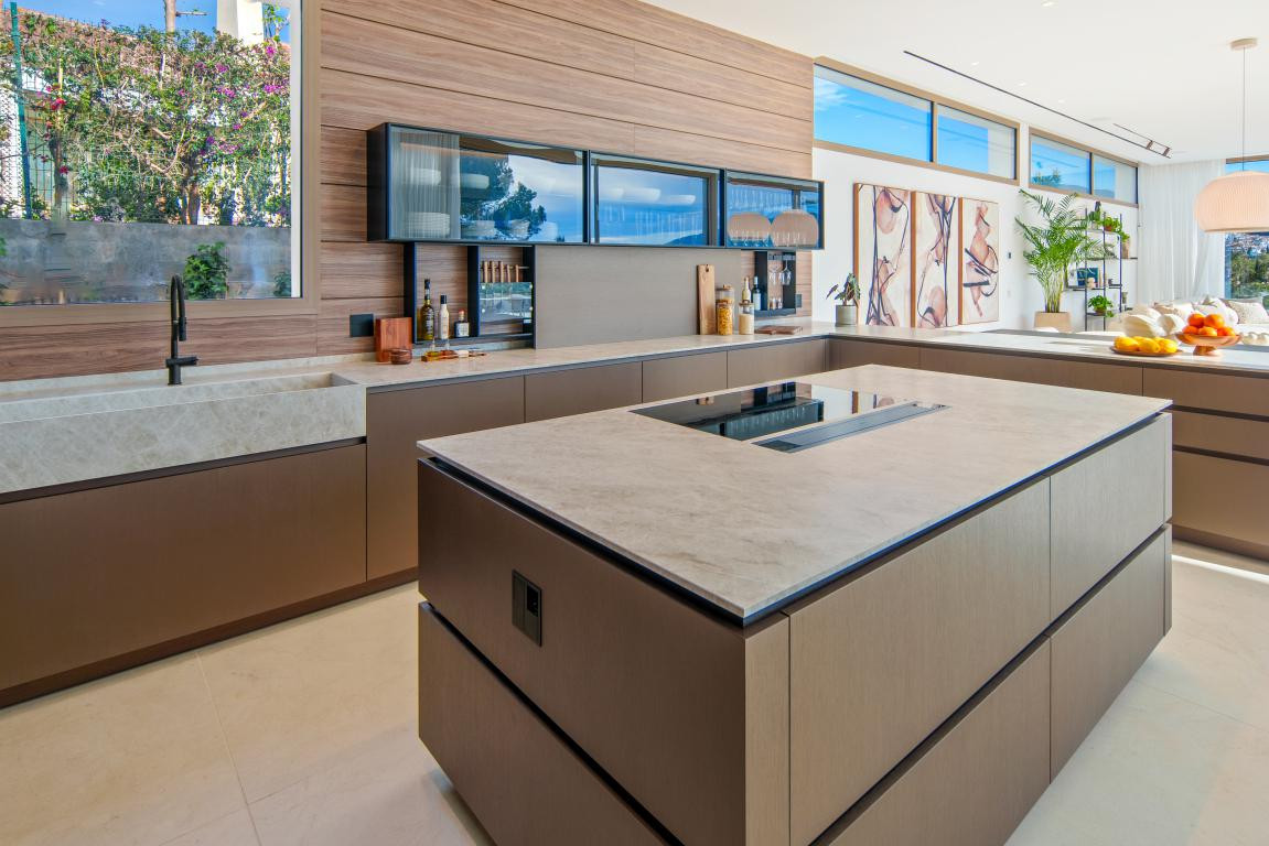 Se vende Villa - Chalet de 5 dormitorios en Costa Del Sol, Málaga, España