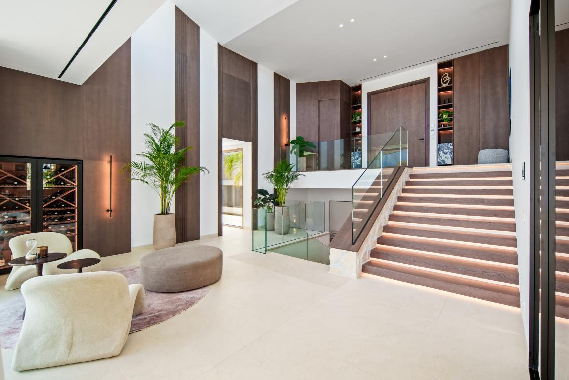 Se vende Villa - Chalet de 5 dormitorios en Costa Del Sol, Málaga, España