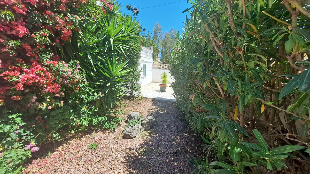 3 Bed Townhouse for sale in Blue Lagoon Costa Blanca, Alicante, Spain