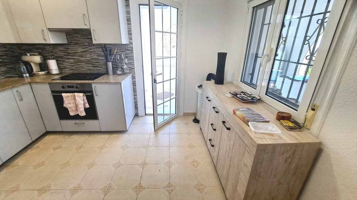 3 Bed Townhouse for sale in Blue Lagoon Costa Blanca, Alicante, Spain