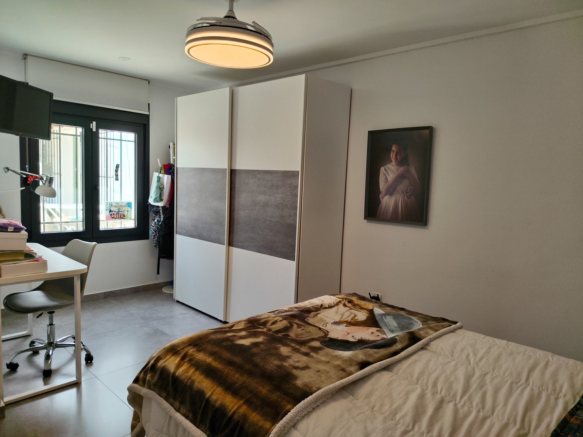 6 Bed Townhouse for sale in Los Montesinos Costa Blanca, Alicante, Spain