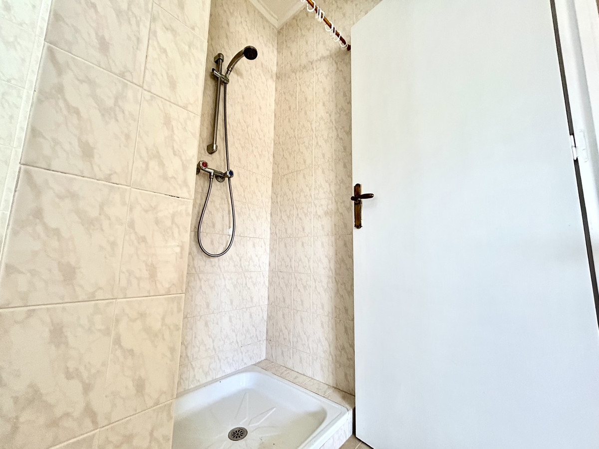 6 Bed Townhouse for sale in Los Montesinos Costa Blanca, Alicante, Spain
